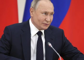 Putin: Barış ancak Ukrayna'nın silahsızlandırılması ile mümkün