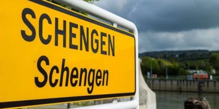 Romanya ve Bulgaristan, Schengen Bölgesi'ne katılım için Avusturya'yla anlaştı