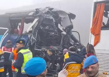 Sakarya’da katliam gibi zincirleme kaza: 10 ölü, 59 yaralı