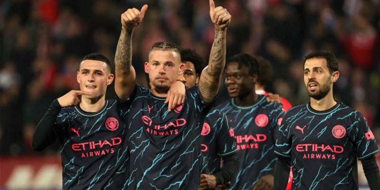 Şampiyonlar Ligi gruplarının en iyisi Manchester City ve Real Madrid