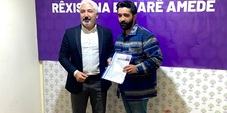 Selahattin Demirtaş'ın avukatı, Diyarbakır Büyükşehir Belediye Başkanlığı'na aday oldu