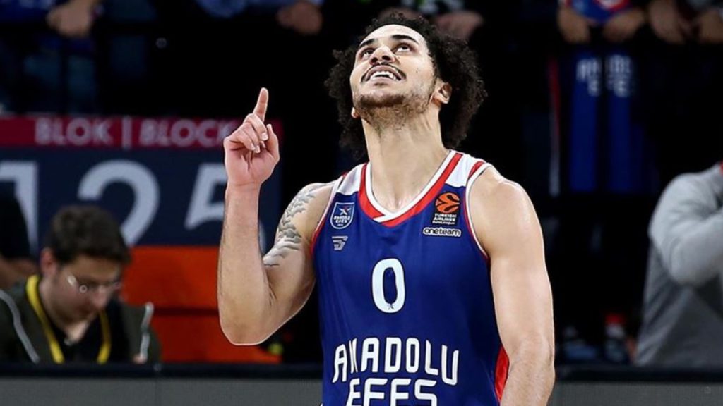 Shane Larkin, haftanın MVP'si seçildi