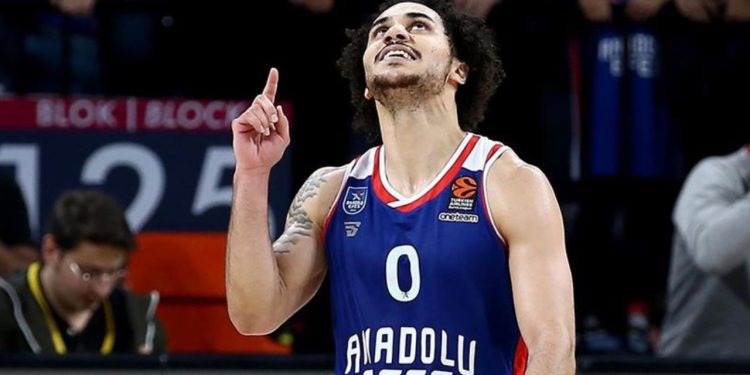 Shane Larkin, haftanın MVP'si seçildi