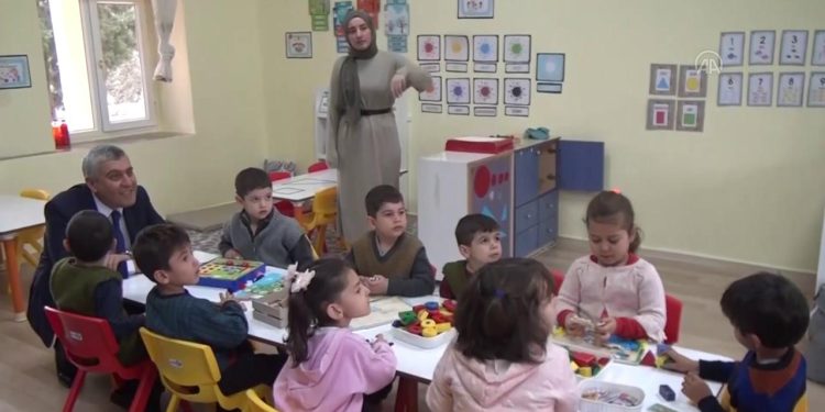 Sınıf annesi uygulaması yasaklandı