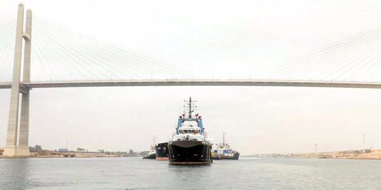 Süveyş Kanalı İdaresi: 19 Kasım'dan bu yana 55 geminin rotası Ümit Burnu'na yönlendirildi