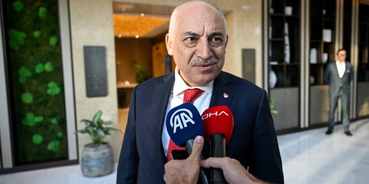 TFF yetkililerinden, Başkan Büyükekşi için istifa ve sağlık durumu açıklaması!
