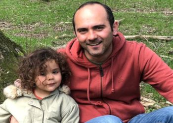 Tayfun Kahraman'ın kızı Vera gözleri doldurdu: Ben de biliyorum babamın hemen geleceğini