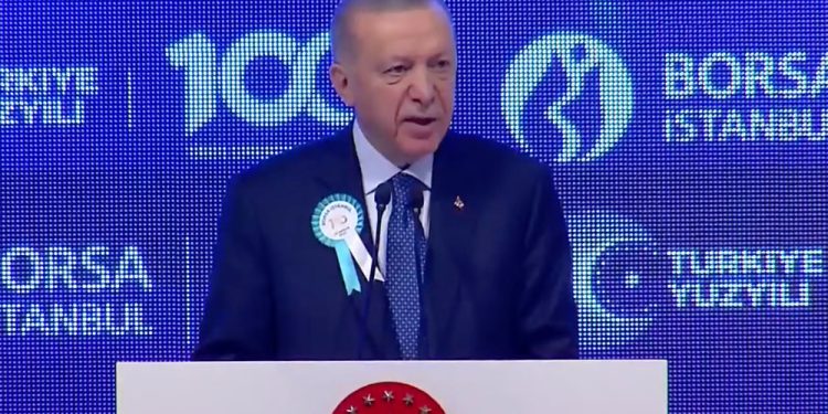 Tayyip Erdoğan: Battık, bittik senaryolarıyla yatırımcı korkutuldu