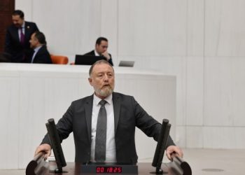 Temelli: Siyasi mahpuslar açlık grevi ile sizi uyarıyorlar