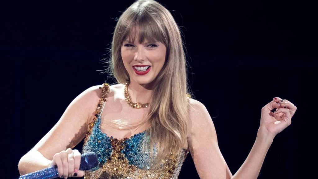 Time dergisi Taylor Swift'i 'Yılın Kişisi' seçti