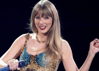 Time dergisi Taylor Swift'i 'Yılın Kişisi' seçti