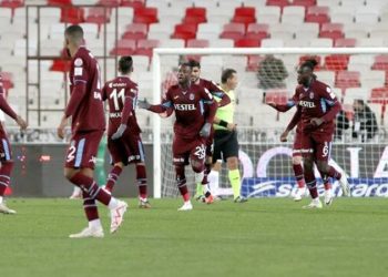 Trabzonspor'dan Nicolas Pepe için sakatlık açıklaması