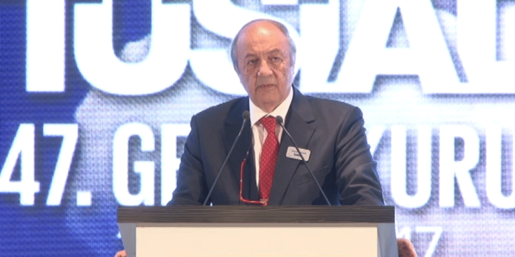 Tuncay Özilhan’dan 'bu tuzaktan kurtulmalıyız' çıkışı: Ortalama ücret ile asgari ücret arasındaki makas giderek kapanıyor