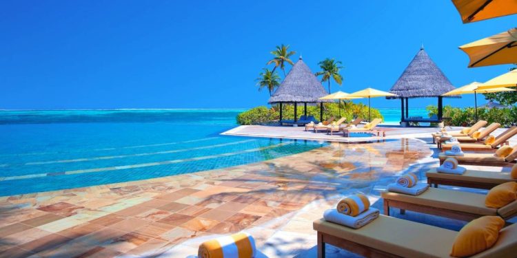 Turizm Bakanı Ersoy'un şirketi ETS Tur'a 'cinsiyet ayrımcılığı' cezası