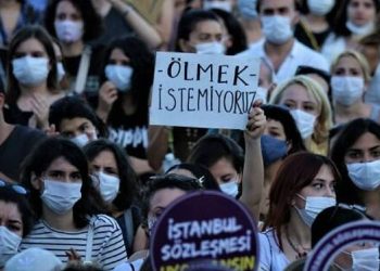 Türkiye Kadın Dernekleri Federasyonu: Kasım ayında 49 kadın erkekler tarafından katledildi