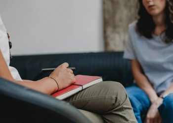 Türkiye'de çalışan araştırması: Her 2 kişiden birinin psikolojisi zayıf