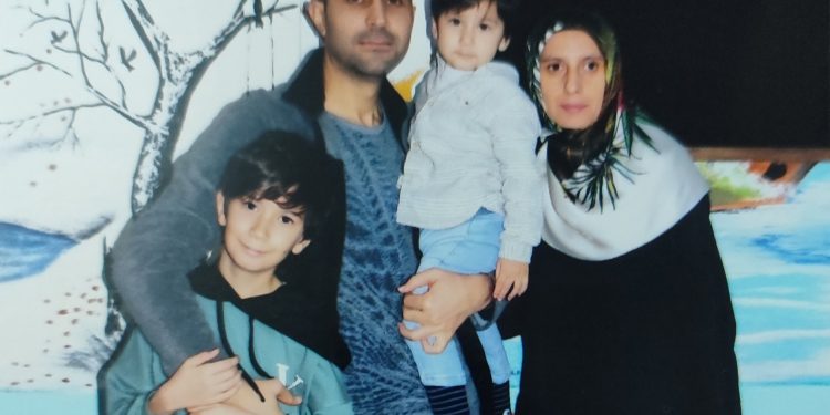 Tutuklu hasta Emre Turan’ın eşi: Bir adım sonrası kanser, ne olur sesimizi duyun!