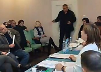 Ukrayna | Köy meclisine el bombalı saldırı: 26 yaralı