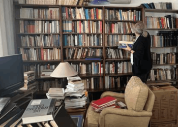 Yalçın Küçük'ün arşivi Kadıköy Belediyesi'nin kütüphanelerine taşınıyor