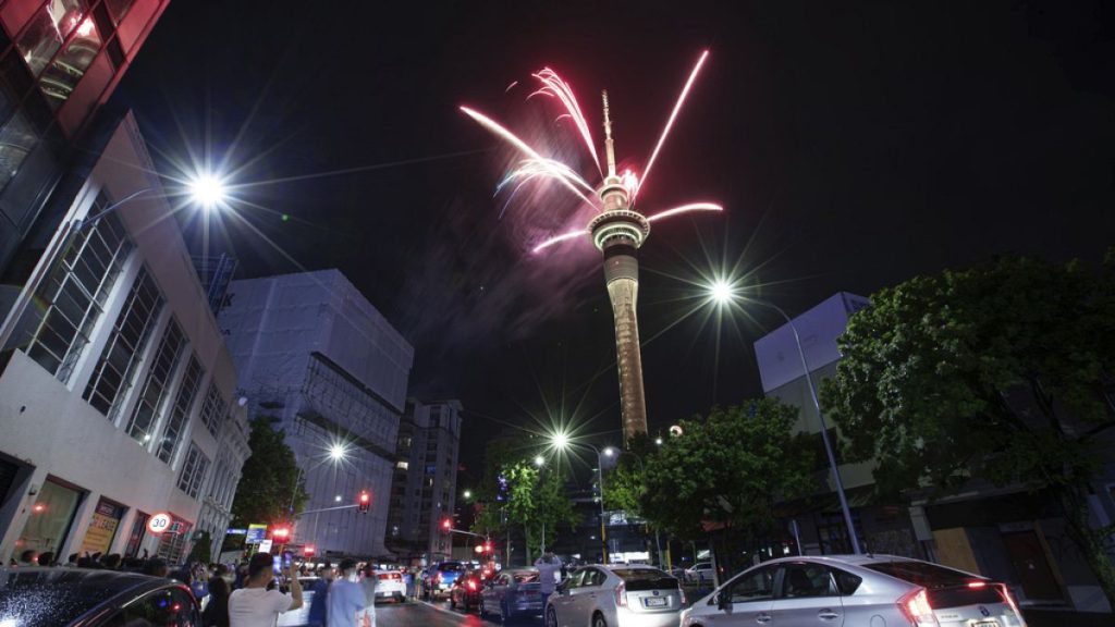 Yeni Zelanda ve Avustralya 2024’e ‘hoş geldin’ dedi