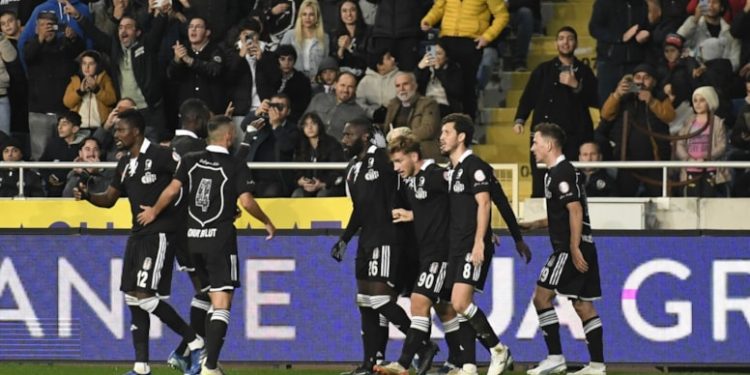 Hatayspor’u yenen Beşiktaş biraz olsun moral buldu: 2-1