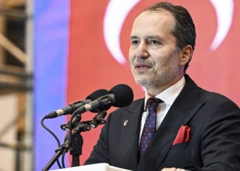 Fatih Erbakan: Ankara, İstanbul , İzmir dışında her yerde kendi adaylarımızla seçime gireceğiz
