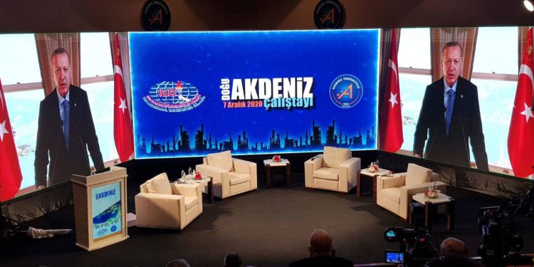 115 üniversitenin bağlı olduğu konseyin başkanı sahte akademisyen çıktı