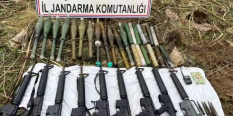 Ülke kaçak silah cenneti olmuş: Bin 335 ruhsatsız silah yakalandı
