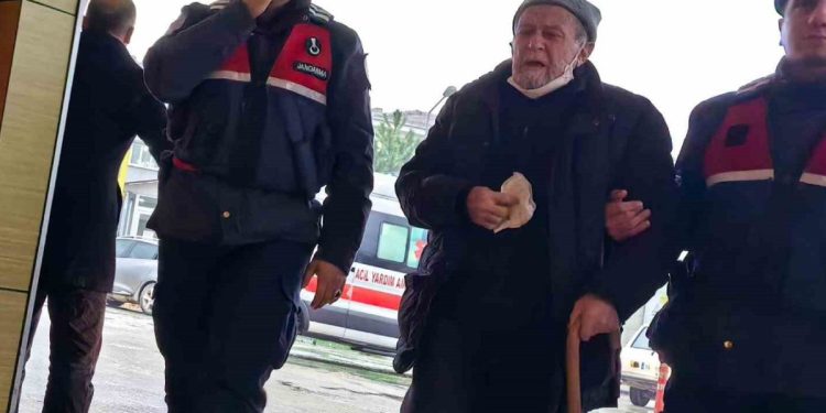 Nafaka ödemeyi ‘unutan’ 81 yaşındaki vatandaş tutuklandı