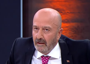 Eski asker Zekai Aksakallı 15 Temmuz sorularına cevap veremedi