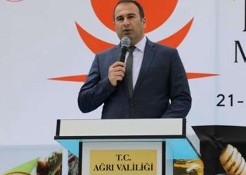 ‘Çocuk istismarı’ndan tutuklanan kültür ve turizm müdürüyle ilgili haberlere erişim engeli