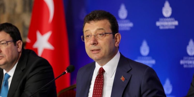 Kurum’dan 650 bin konut vaadi, İmamoğlu’dan, “ekonomiyi yönetemeyen kentsel dönüşüm yapamaz” eleştirisi