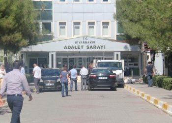 Rapor gelmedi, duruşma ertelendi