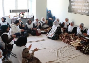 ‘Tecrit kalkmadan ülkenin hiçbir sorunu çözülemez’