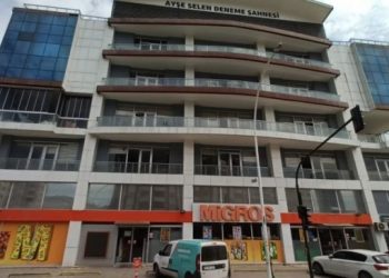 İşçi mührü açılan asansörün boşluğuna düştü