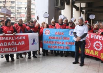 ‘Yıl 2024, mevsim kış, emekliler sokakta’