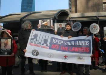 Hukuk örgütlerinden İran’a: Avukatlardan elinizi çekin