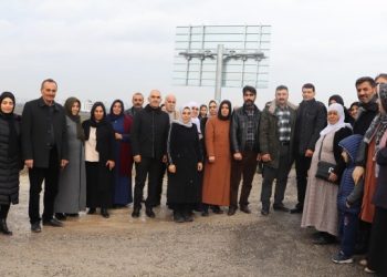 30 yıl sonra memleketine gelen Karagöz’e coşkulu karşılama