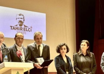Tahir Elçi ödülü Cumartesi Anneleri’ne verildi
