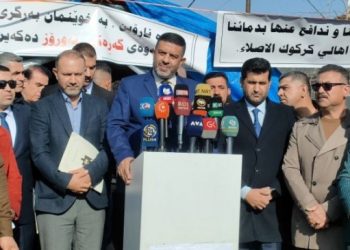 Kerkük’te abluka altındaki mahallede inceleme