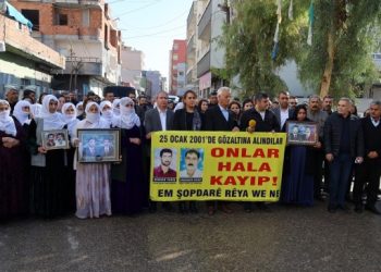 Gözaltında kaybettirilen HADEP’li Tanış ve Deniz için açıklama