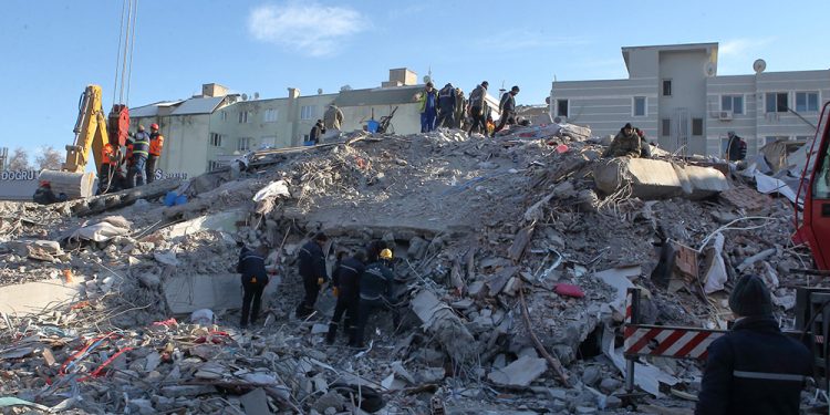 72 kişinin can verdiği İsias Otel’in sahibi: 850 bin bina nasıl yıkıldıysa, benimki de öyle yıkıldı