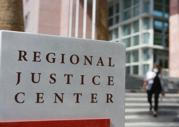 ABD| Sanık, mahkeme salonunda hakime saldırdı