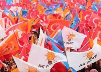 AKP'de gözler Ankara çevrildi: 'Gökçek'in kavgalı olduğu isim ön planda, ancak çok sürpriz başka biri daha var'