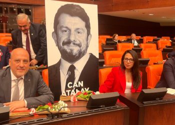 AKP'den Can Atalay formülü: Erdoğan, 'Vekilliği düşürme' önerisini Bahçeli ve Kurtulmuş'a sundu
