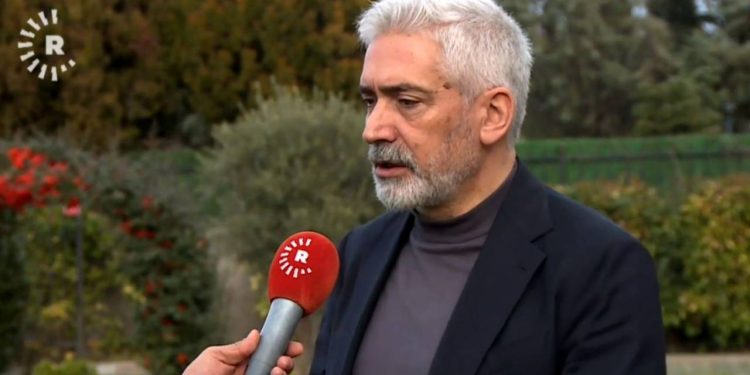 AKP'li Ensarioğlu'ndan DEM Parti açıklaması: DEM Parti milletvekilleriyle dostluğumuz ve görüşmelerimiz var