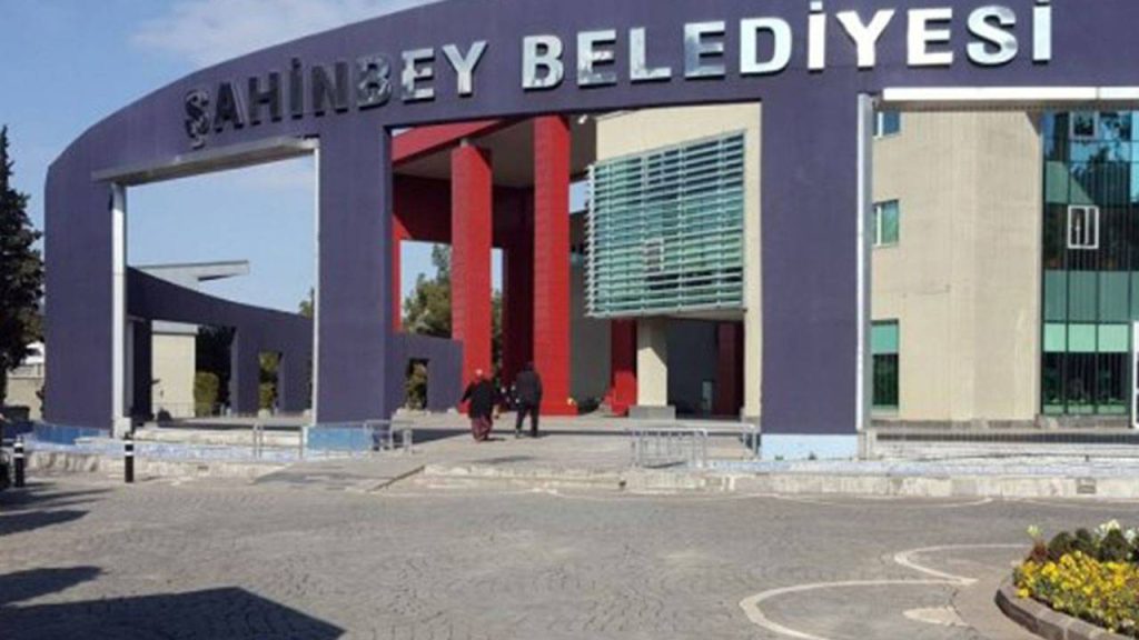 AKP'li Şahinbey Belediyesi 10 yılda 498 arsa sattı