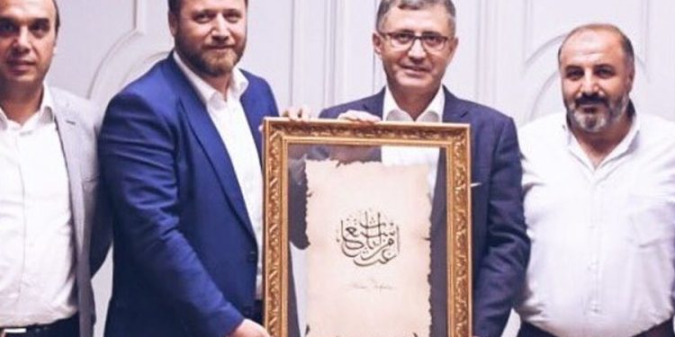AKP’li Üsküdar Belediyesi’nin milyonlarca liralık ihalesi yine Ensar yöneticisine gitti