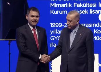 AKP’nin İstanbul Büyükşehir Belediye başkanı adayı Murat Kurum oldu