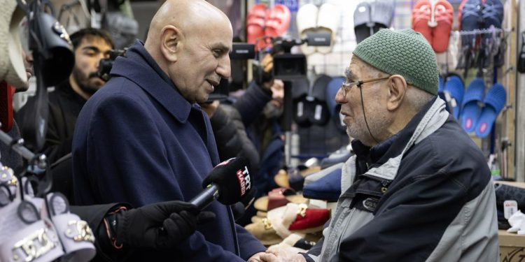 AKP'nin kalesi Mamak'ta Cumhur İttifakı'nın adayı Turgut Altınok'a soğuk duş